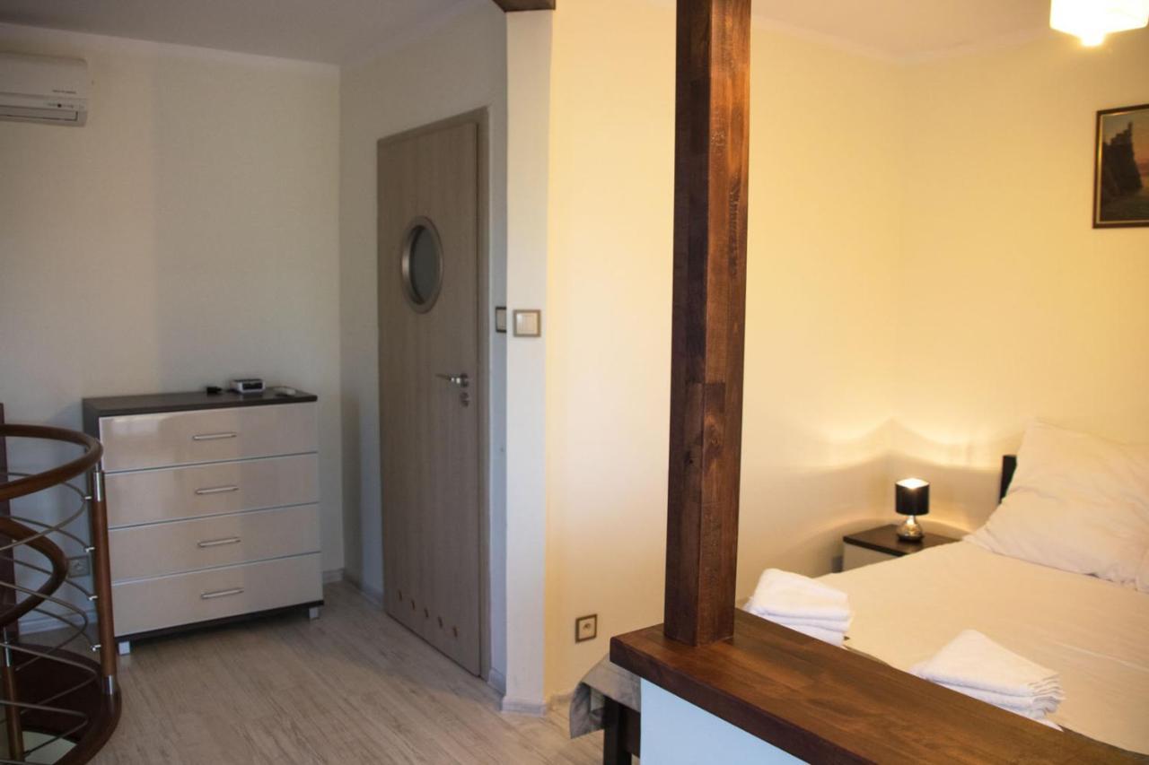 Willa Laura Rowy - Apartamenty Nad Morzem Екстериор снимка