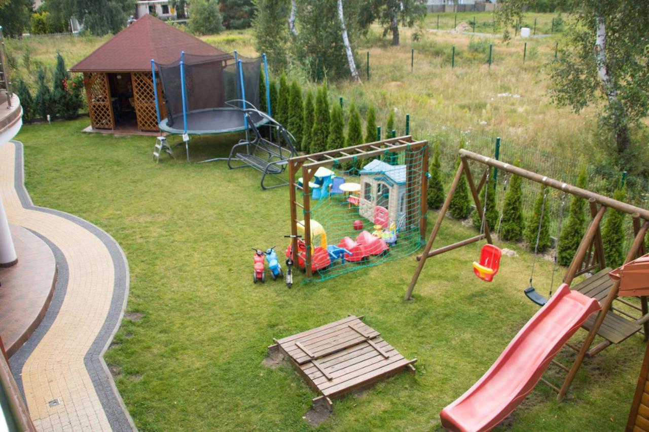 Willa Laura Rowy - Apartamenty Nad Morzem Екстериор снимка